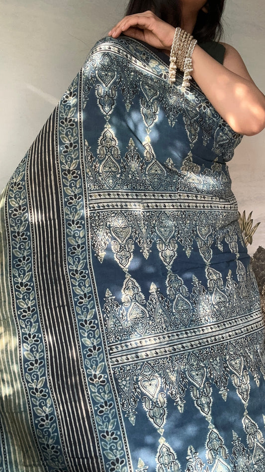 Lush Ajrakh Cotton Mul Saree - Indigo