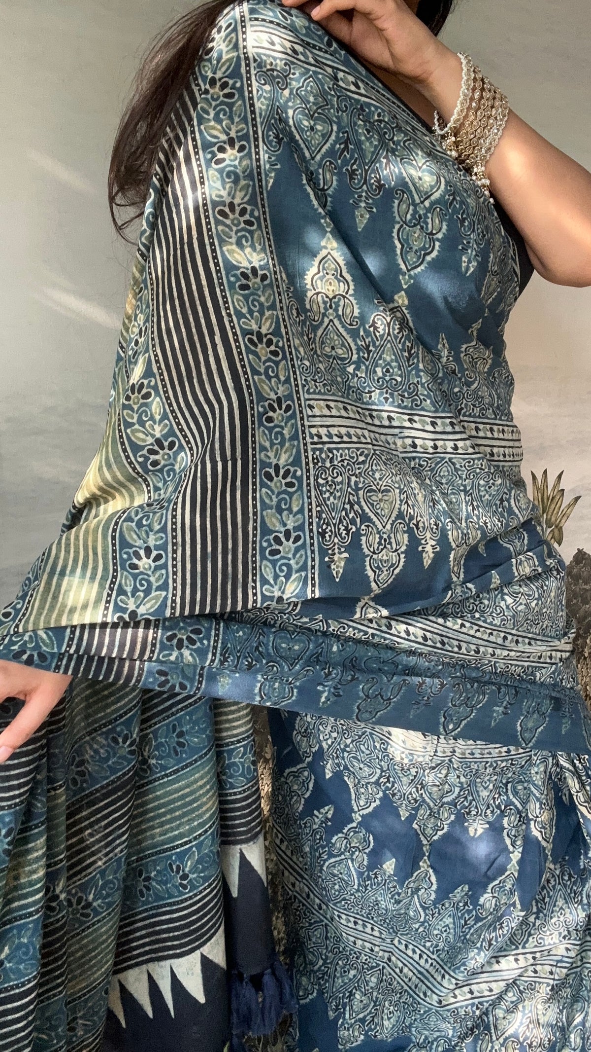 Lush Ajrakh Cotton Mul Saree - Indigo