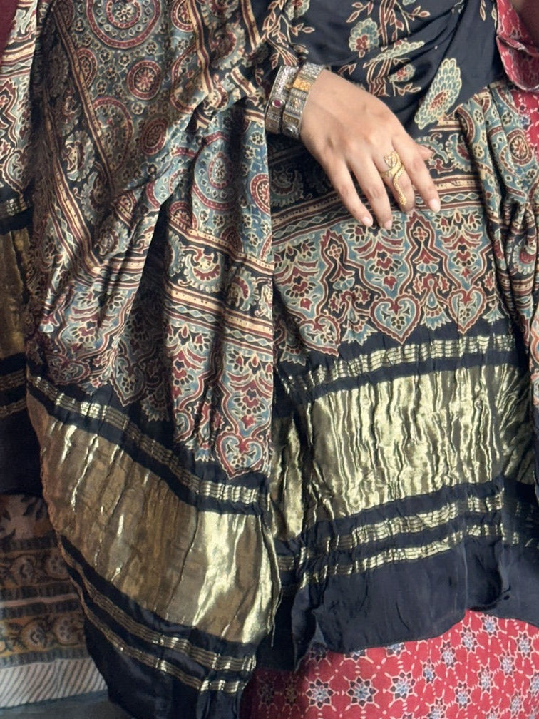 Aitbaar - Ajrakh Odhani Lagdi Patta