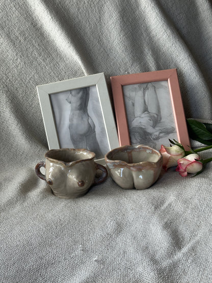 Godess Offering - Pair of Venusian Ceramic Holders